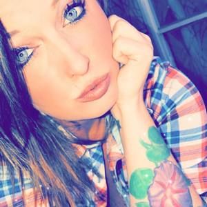 Meet your Posher, Leslie